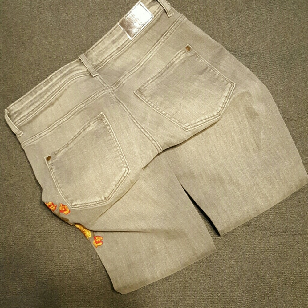 Zara NWOT cropped embroidered jeans womens size 4 - Picture 4 of 8
